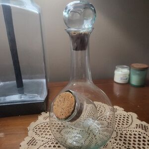 Clear Glass Decanter with Cork Stopper